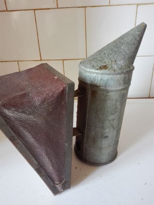 Преса за сладки и духало (мях) за кошери,