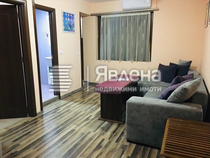 Продава се Многостаен апартамент в Варна, ВИНС - 160 кв.м за 2000 €/кв.м - Снимка #7