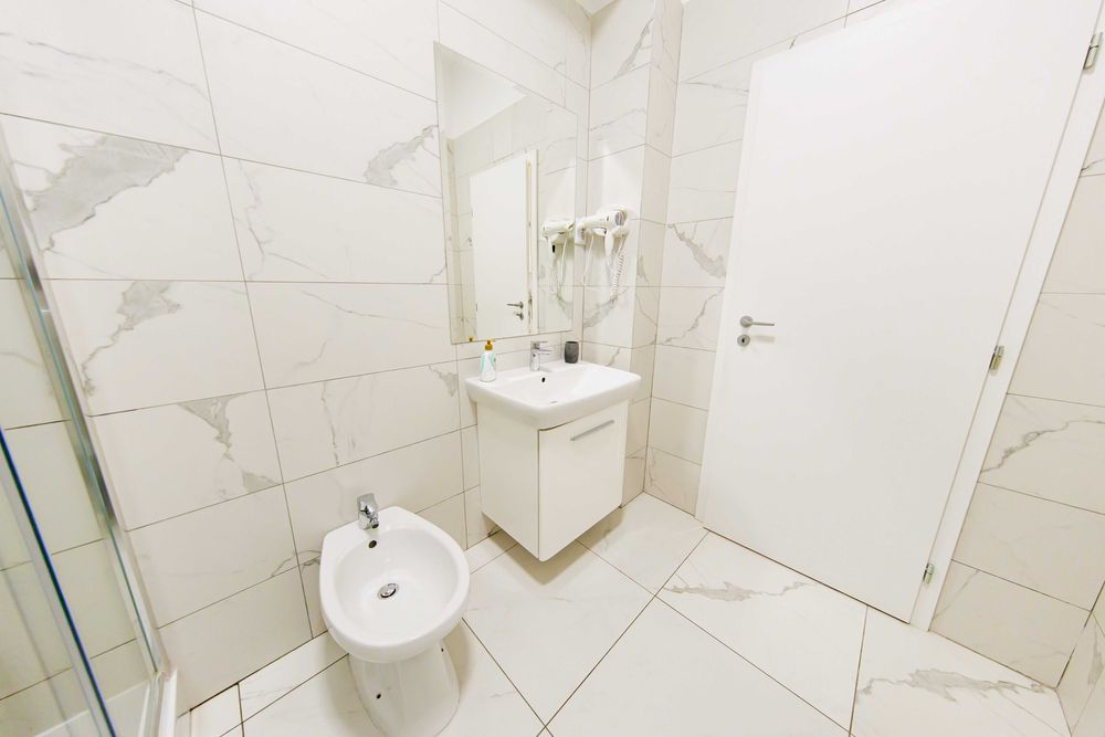 IS Apartamente Regim Hotelier Palas / Newton Iasi 1-2-3 camere LUX