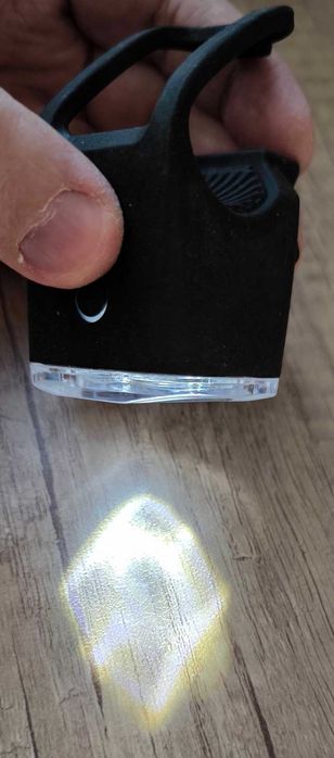 Far frontal bicicleta, Btwin Elops, Decathlon FL 500 USB