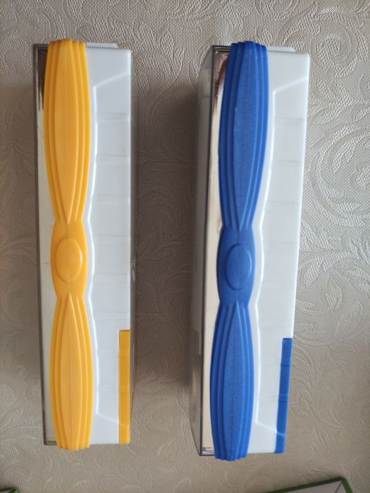 НОВИ лед фенери,сини и жълти