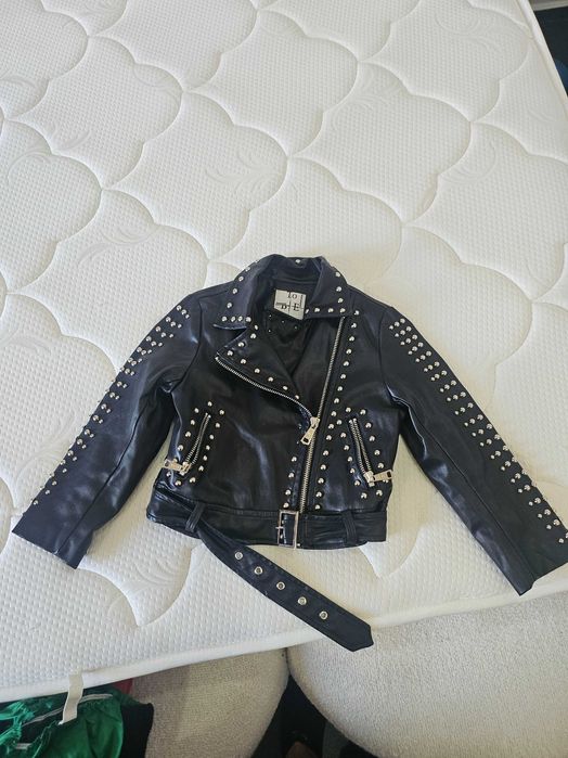 Дрехи  запазени нови