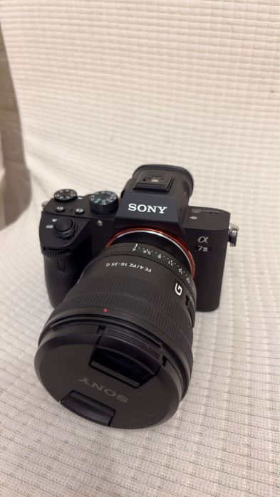 Продам срочно Sony A7