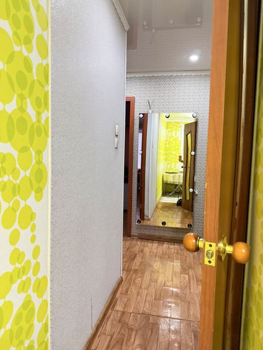 Продам 2х комн, 20 мкрн