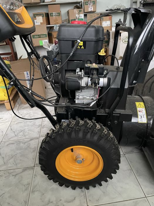 Снегорин McCulloch ST 68EP SNOW THROWER / 68 см /