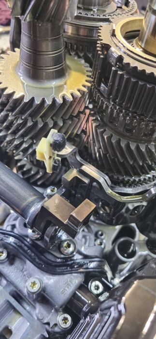 Reparatii cutii de viteze automate Powershift Ford / Renault / Peugeot