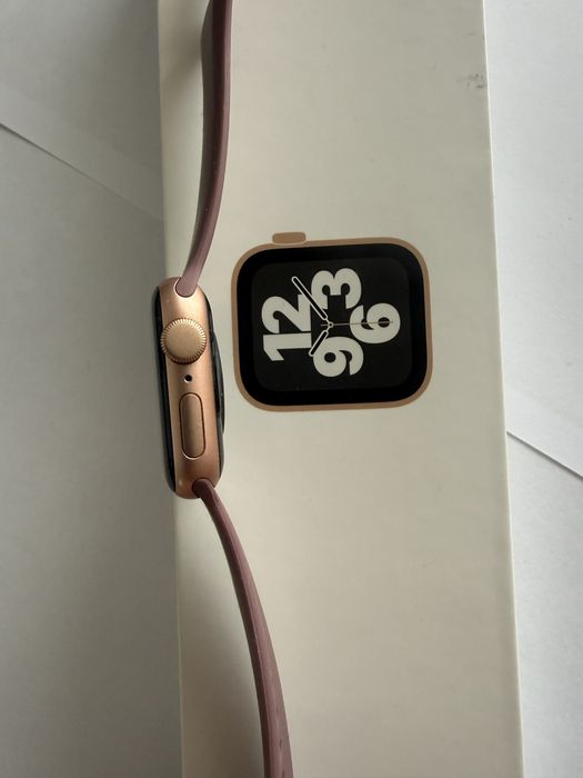Apple Watch SE – stare perfectă