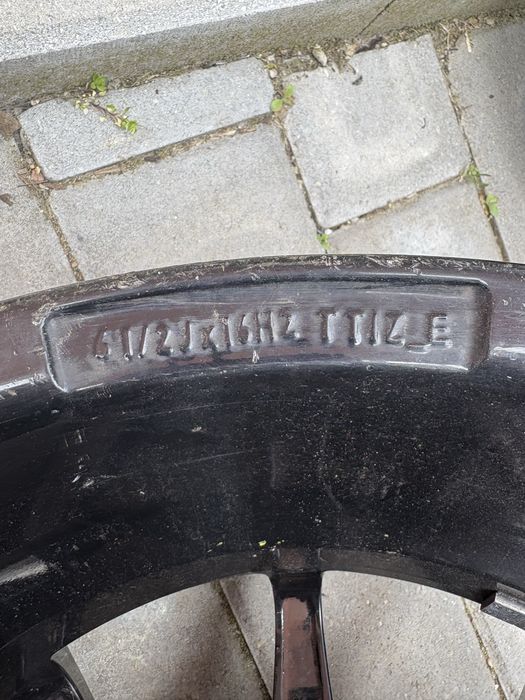 Jante Dezent 16’ 5x108