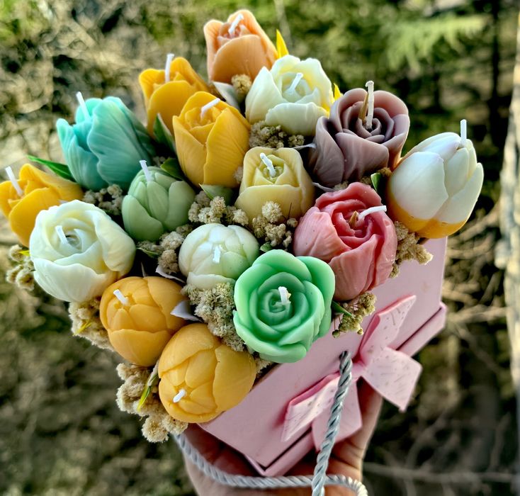 Букети от соеви свещи