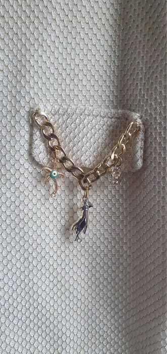 Елегантни рокли-букле, пайети