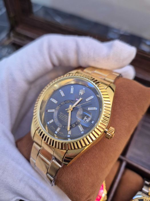 Ceas Sky-Dwller Gold - 41mm