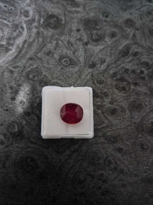 Natural Ruby (натуралний рубин)