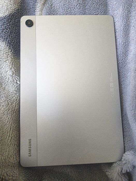 Samsung Tab a9+ и Редми pad se