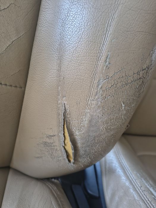 Scaune piele Toyota Auris