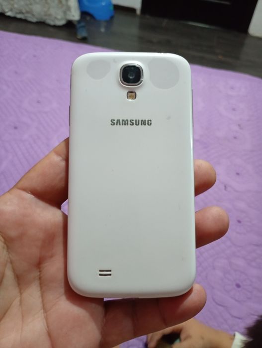 Samsung s4 funcționează perfect