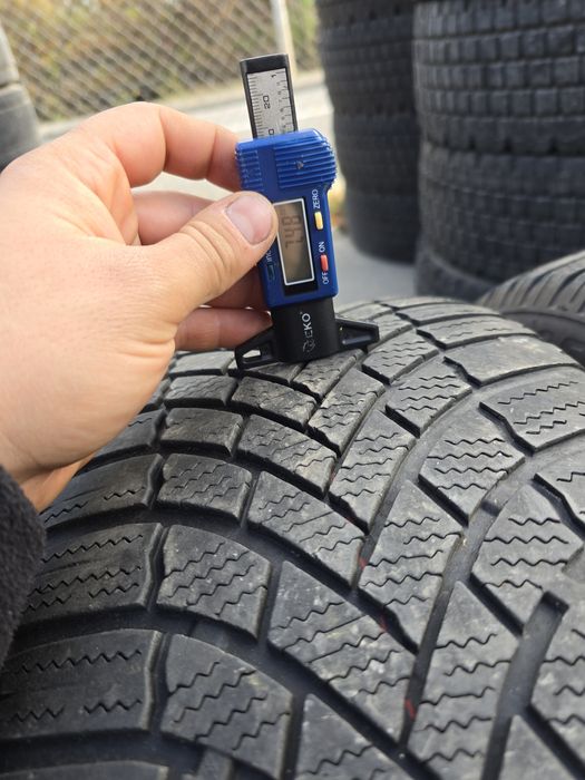 Anvelope de iarna 235-55r18 Bridgestone