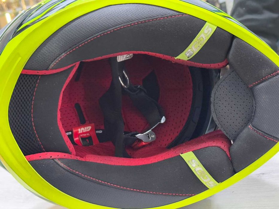 Каска Givi 50.9 Sport Atomic Silver/Yellow L-размер