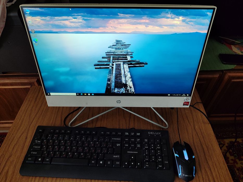 Моноблок HP 21.5" IPS