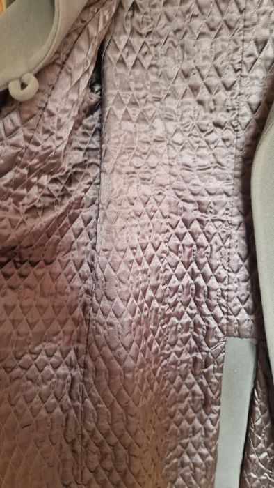 Продается Женское утепленное пальто