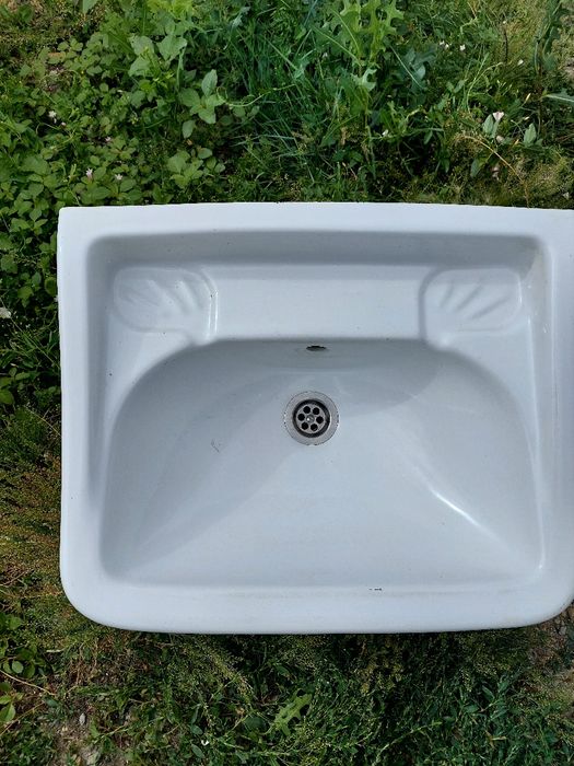 Продам умывальник для ванной