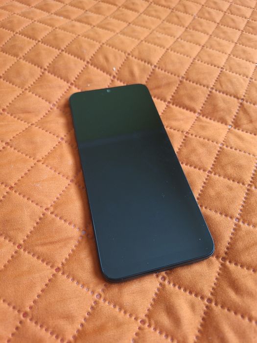Motorola E13 negru NOU