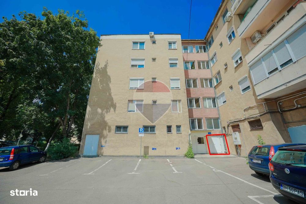 Spațiu Comercial de Închiriat, 75.86 mp, Rogerius - Oradea
