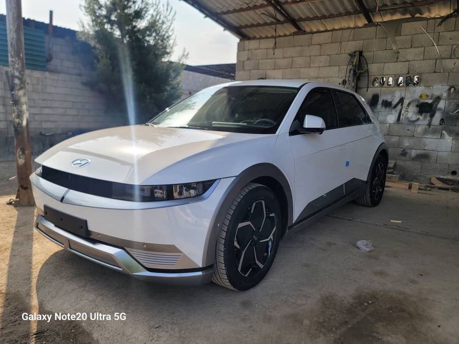 Hyundai Ioniq 2023 — 4