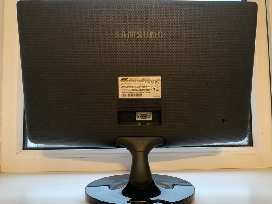 Монитор Samsung 22-дюйма S22A100N
