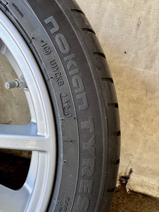 Nokian PowerProof XL 225/45 R17