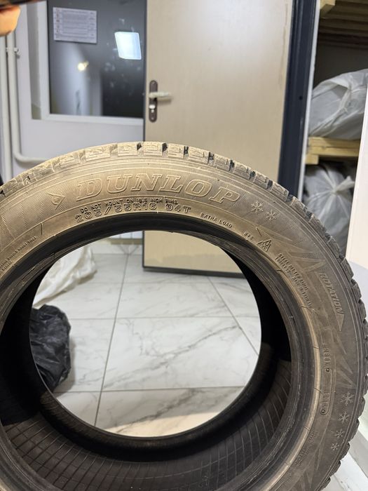 Зимние шины Dunlop SP Winter Ice 01 205/55 R16 (комплект)
