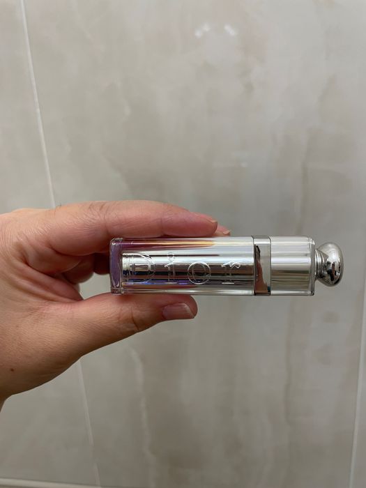 Помада для губ Christian Dior и MAC