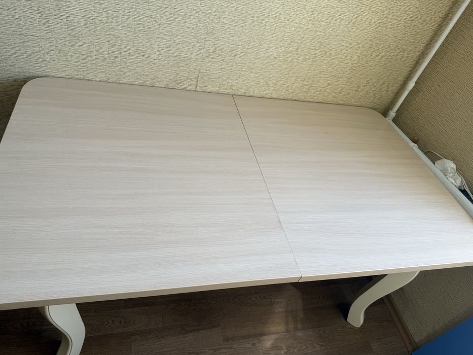 Раздвижной стол.