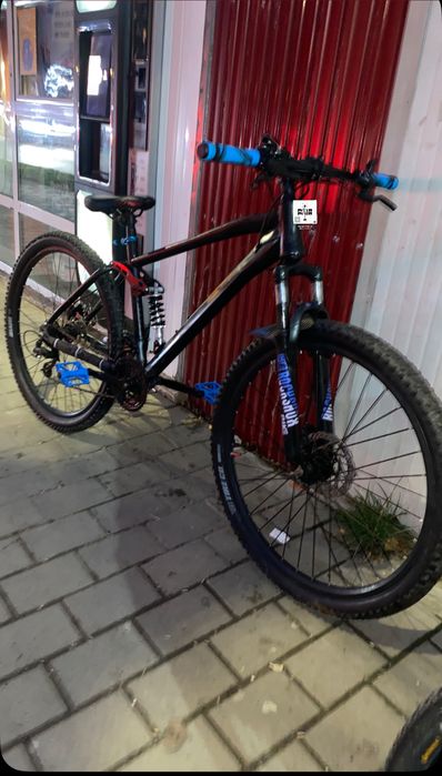 bicicleta full suspension