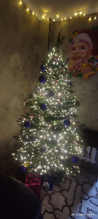 Новогодня Ёлка люкс качества. 2 метра.