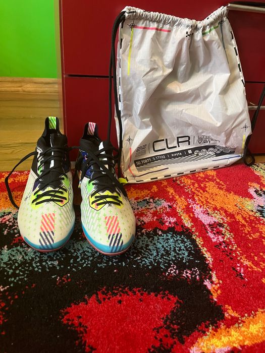 Обувки за футбол(бутонки)clr.elite fg pixel game