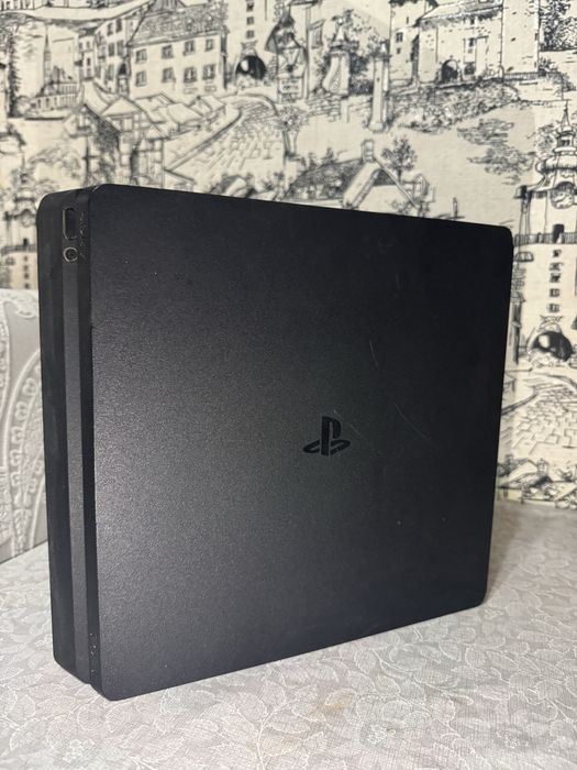 Продают PlayStation 4  slim 1 tb