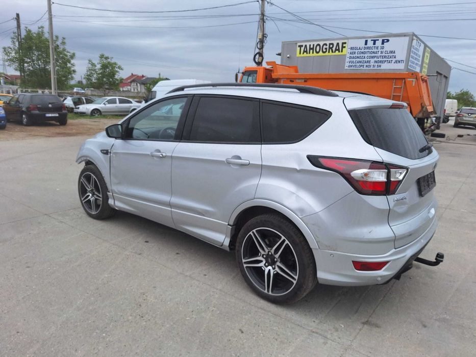 Dezmembrez Ford Kuga 2 Facelift ST 2.0 TDCI T8MC 180 cai 4X4 Automat
