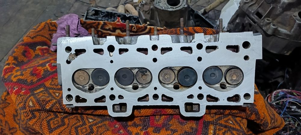 Продам ГБЦ ваз 2114