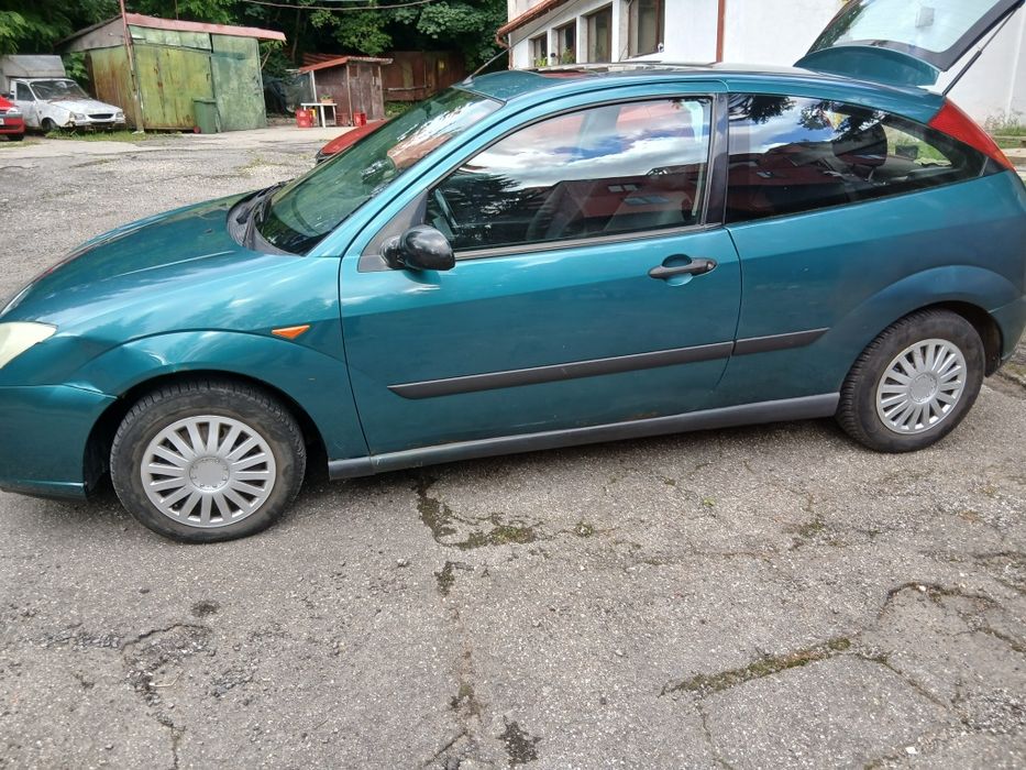 FORD Focus 1999 — imagine 3