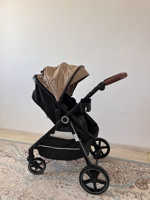 Коляска  прогулочная Tomix