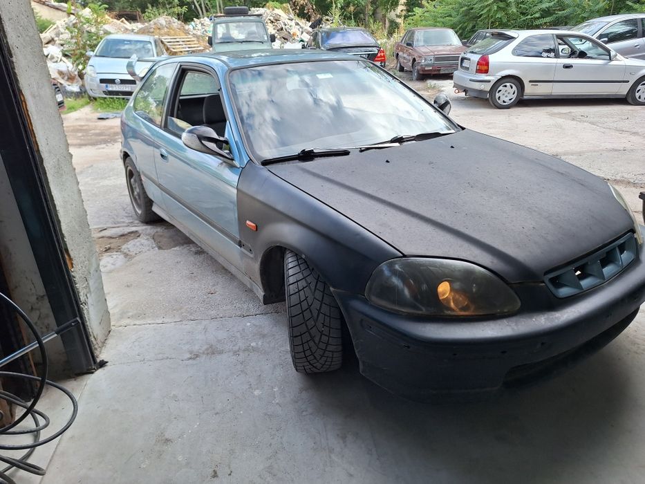 Продавам Хонса сивик 6