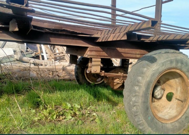 Прицеп сеновозный