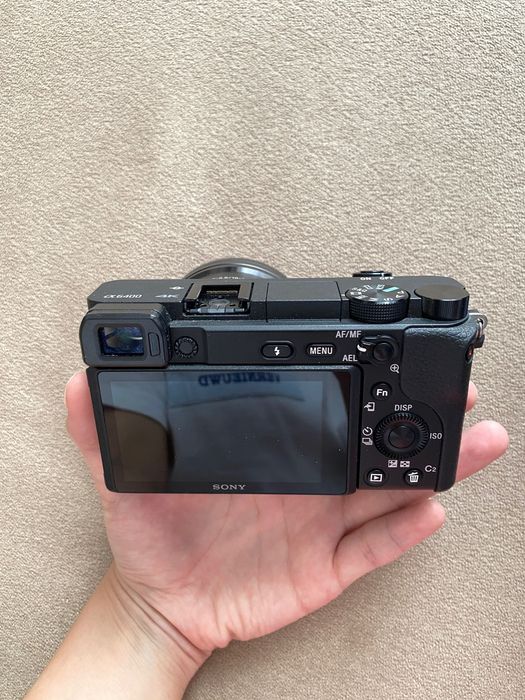 Камера Sony a6400