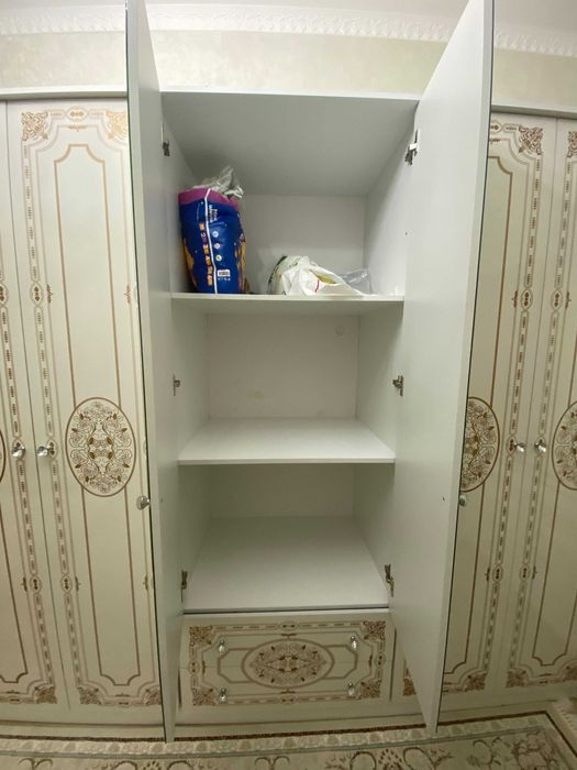 комплект спальной мебели