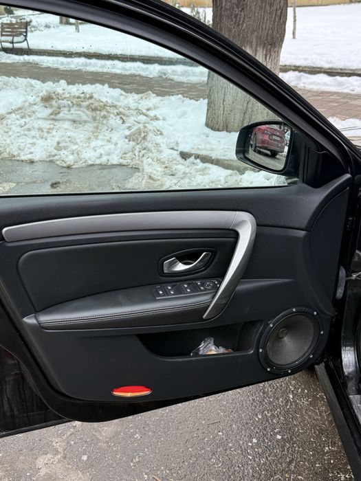 Renault laguna 3 gt 2.0 dci 173 cai