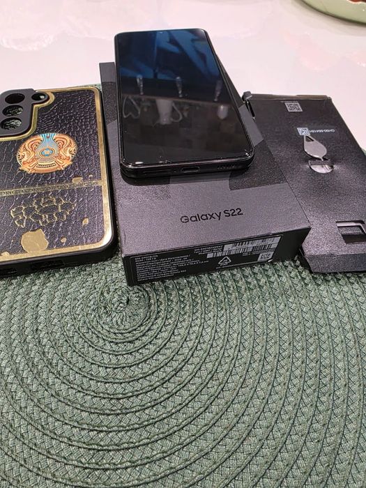 Самсунг s 22 (двадцать два)