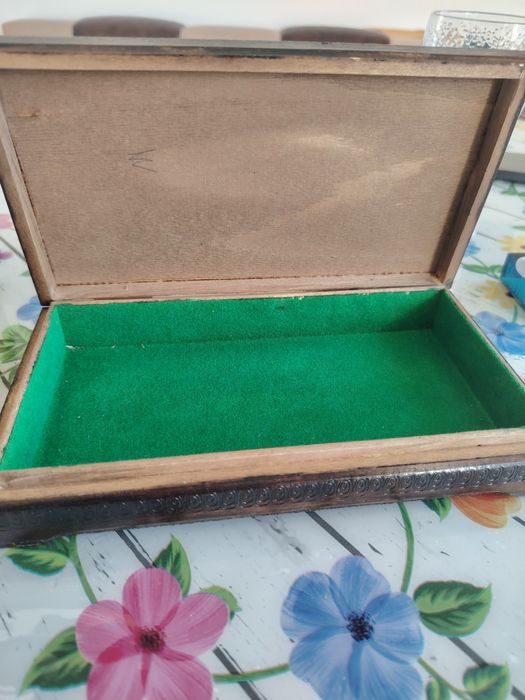 Пирографирани кутии