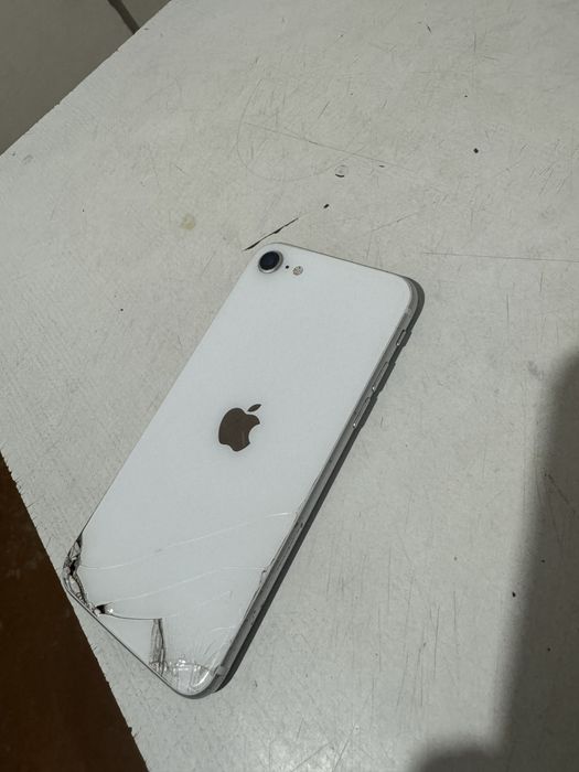 Iphone SE.