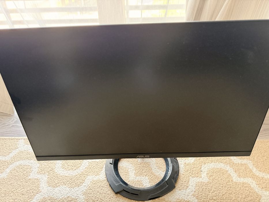 Vand monitor Asus TUF Gaming 24"