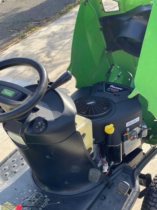 Tractoras de tuns iarba Viking t5 Vtwin 16HP